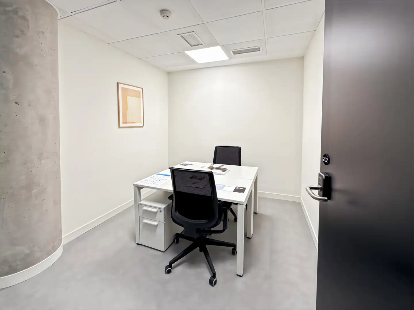 Büro mit Aufzug zur Miete in Calle Santa Leonor 65, imagen 2