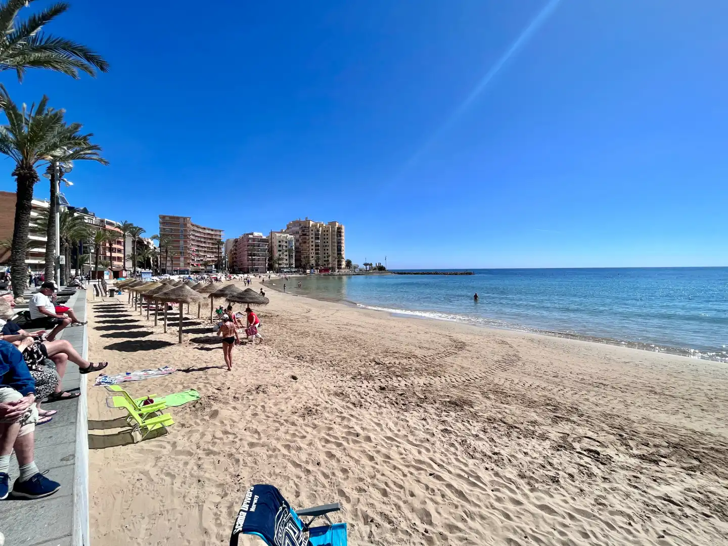 Vista exterior de Pis en venda en Torrevieja amb Aire condicionat, Terrassa i Traster