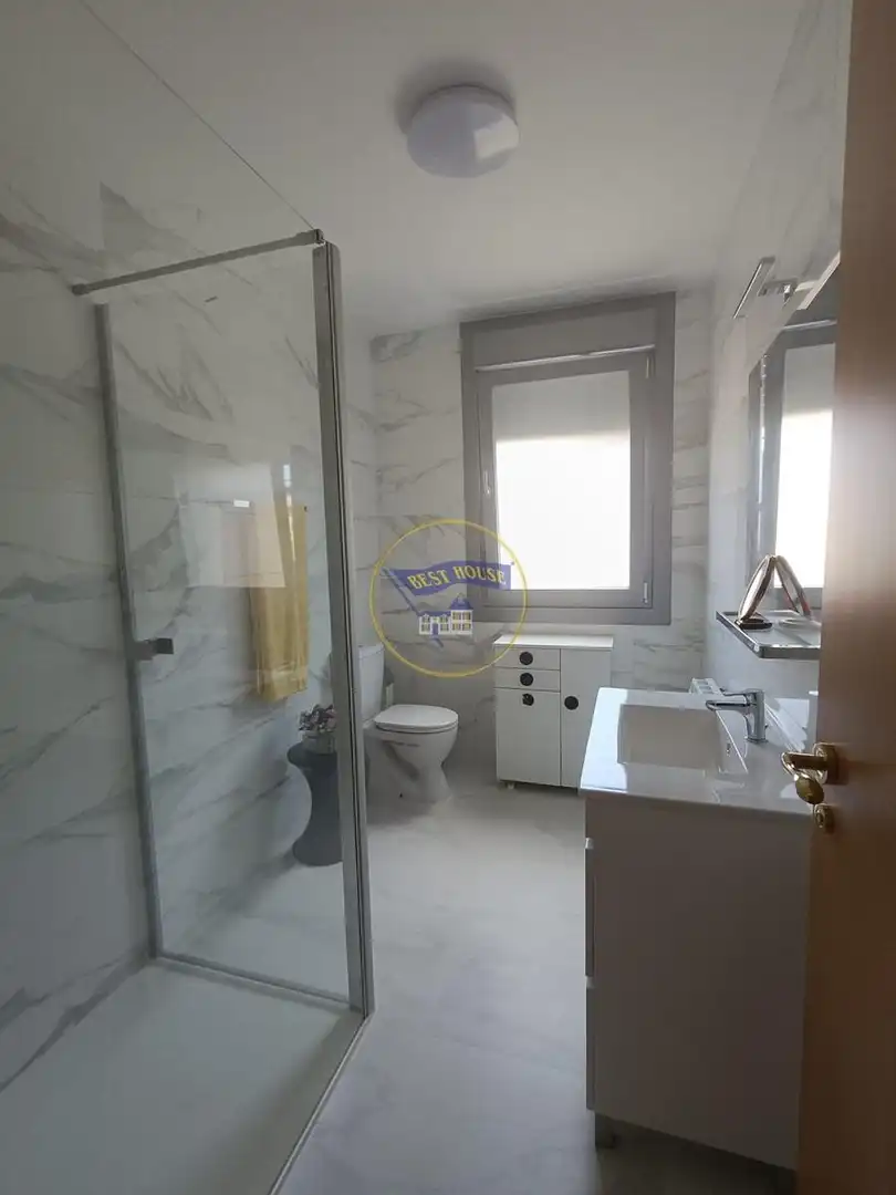 Baño de Casa o chalet en venta en Vigo  con Trastero, Amueblado y Balcón