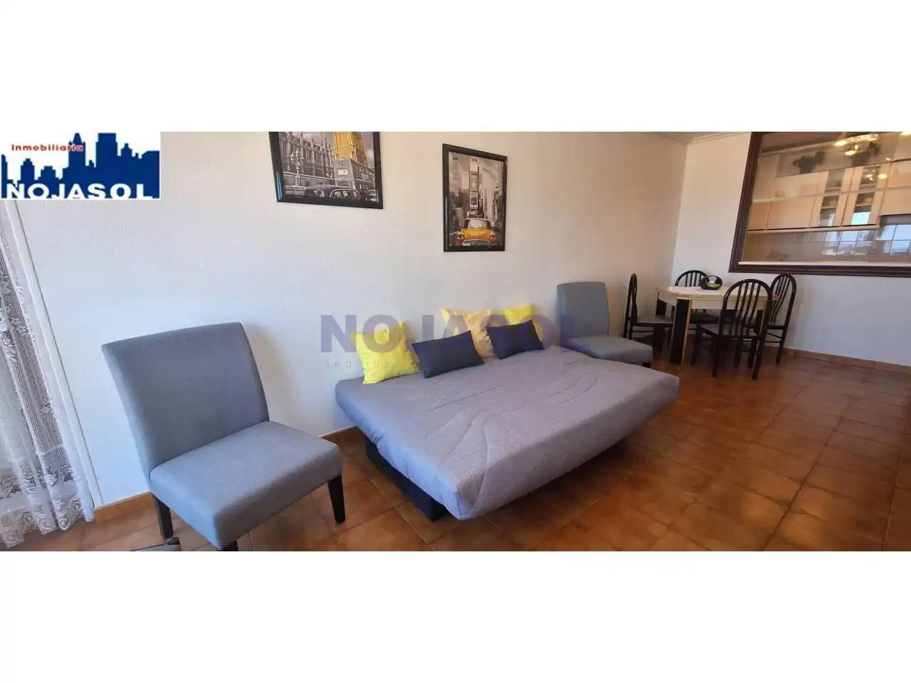 Wohnzimmer von Wohnungen zur Miete in Noja mit Möbliert