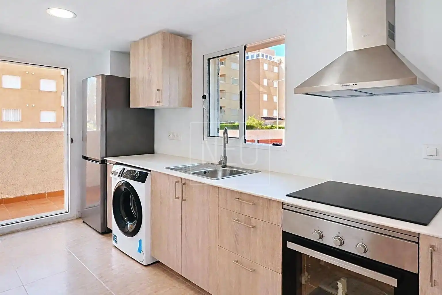 Küche von Wohnung zum Verkauf in Piles mit Klimaanlage, Heizung und Terrasse