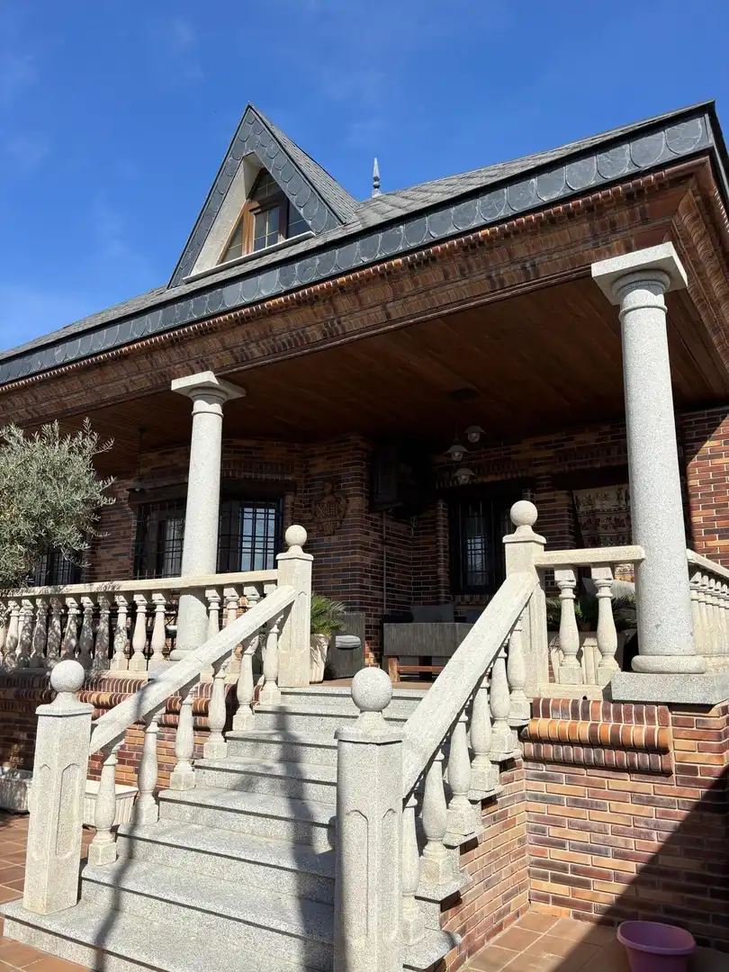 Chalet en venta en Yuncos, imagen 2