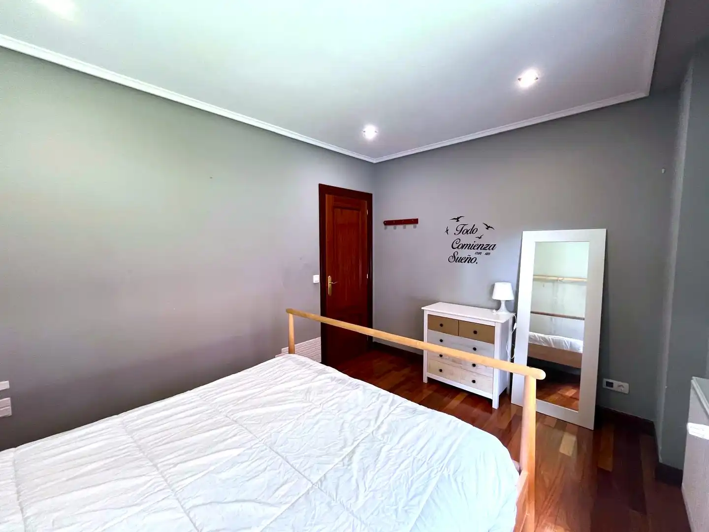 Habitación de Planta baja en venta en Castro-Urdiales con Calefacción, Jardín privado y Parquet