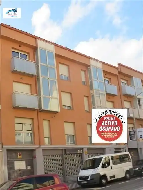 Flat with lift for sale in Avenida FRANCESC MACIA