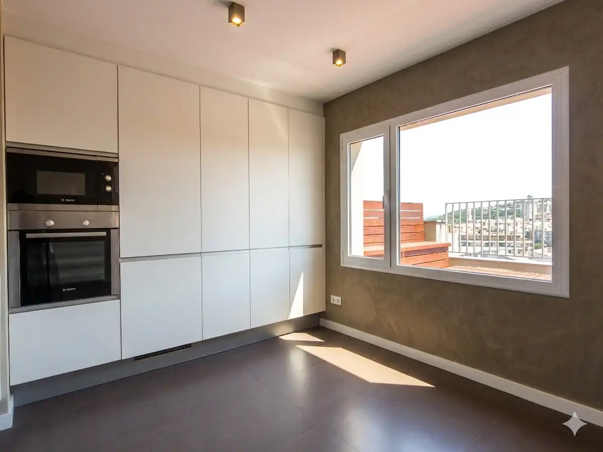 Kitchen of Attic for rent in Girona  with Air Conditioner, Heating and Terrace