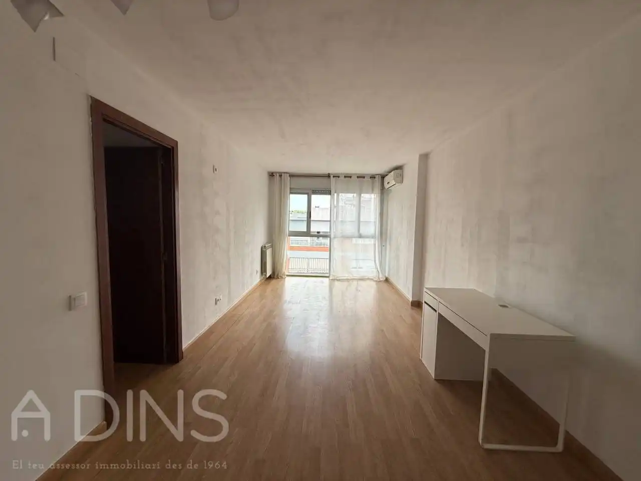 Flat with lift to rent in Calle Avda. Rivoli, imagen 10