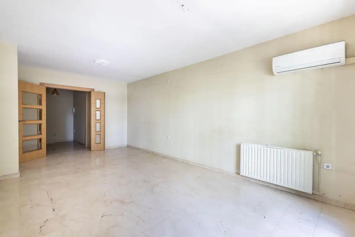 Flat for sale in Calle Bajo de Huétor, 19, Cervantes