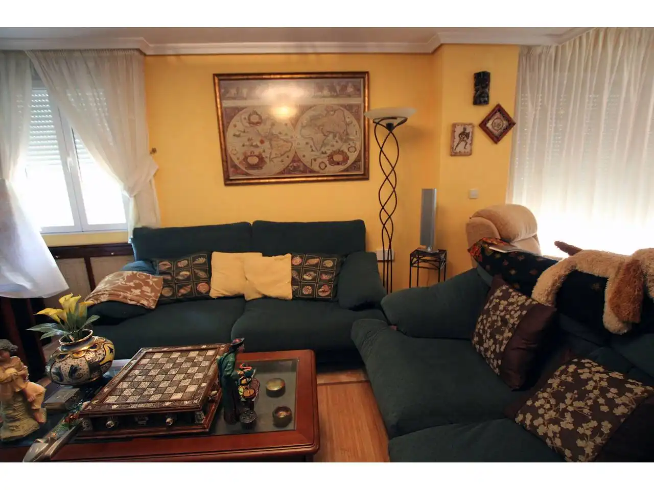Sala de estar de Casa o chalet en venta en Cabanillas del Campo con Calefacción, Jardín privado y Terraza