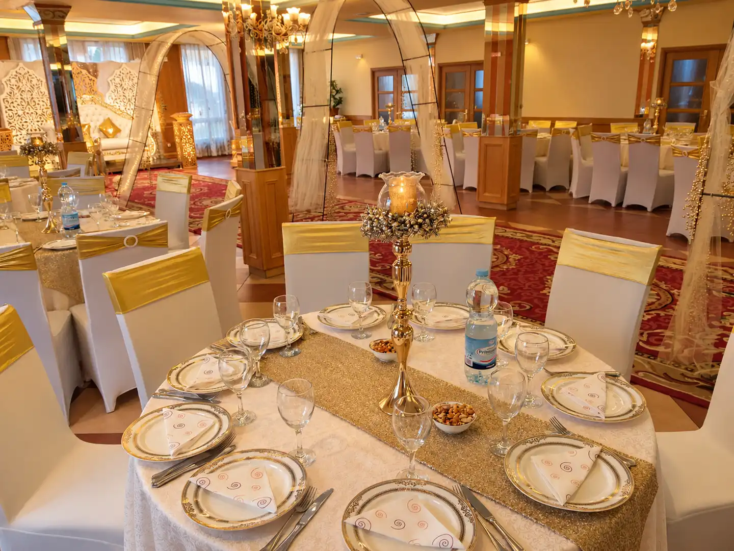 Dining room of Buildings for sale in Guadarrama, Madrid