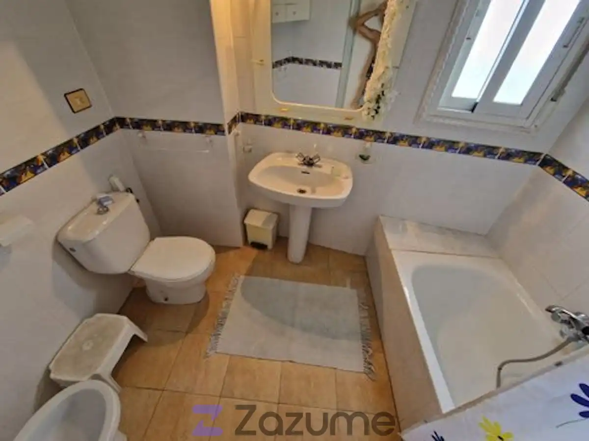 Badezimmer von Wohnung zur Miete in Murcia mit Klimaanlage, Möbliert und Ofen