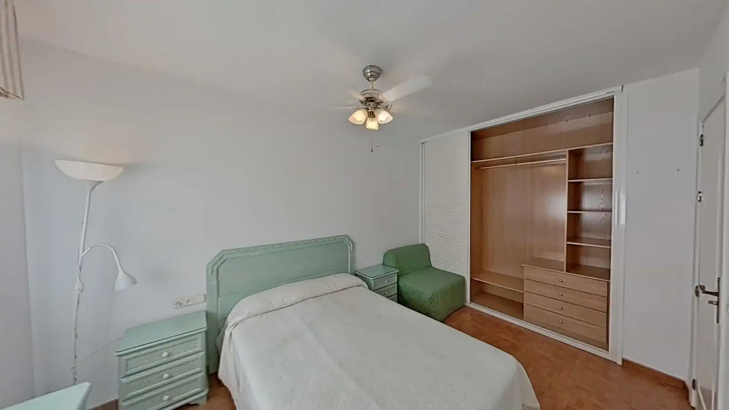 Apartament amb ascensor en venda a PLAYA LA FONTANILLA, imagen 5