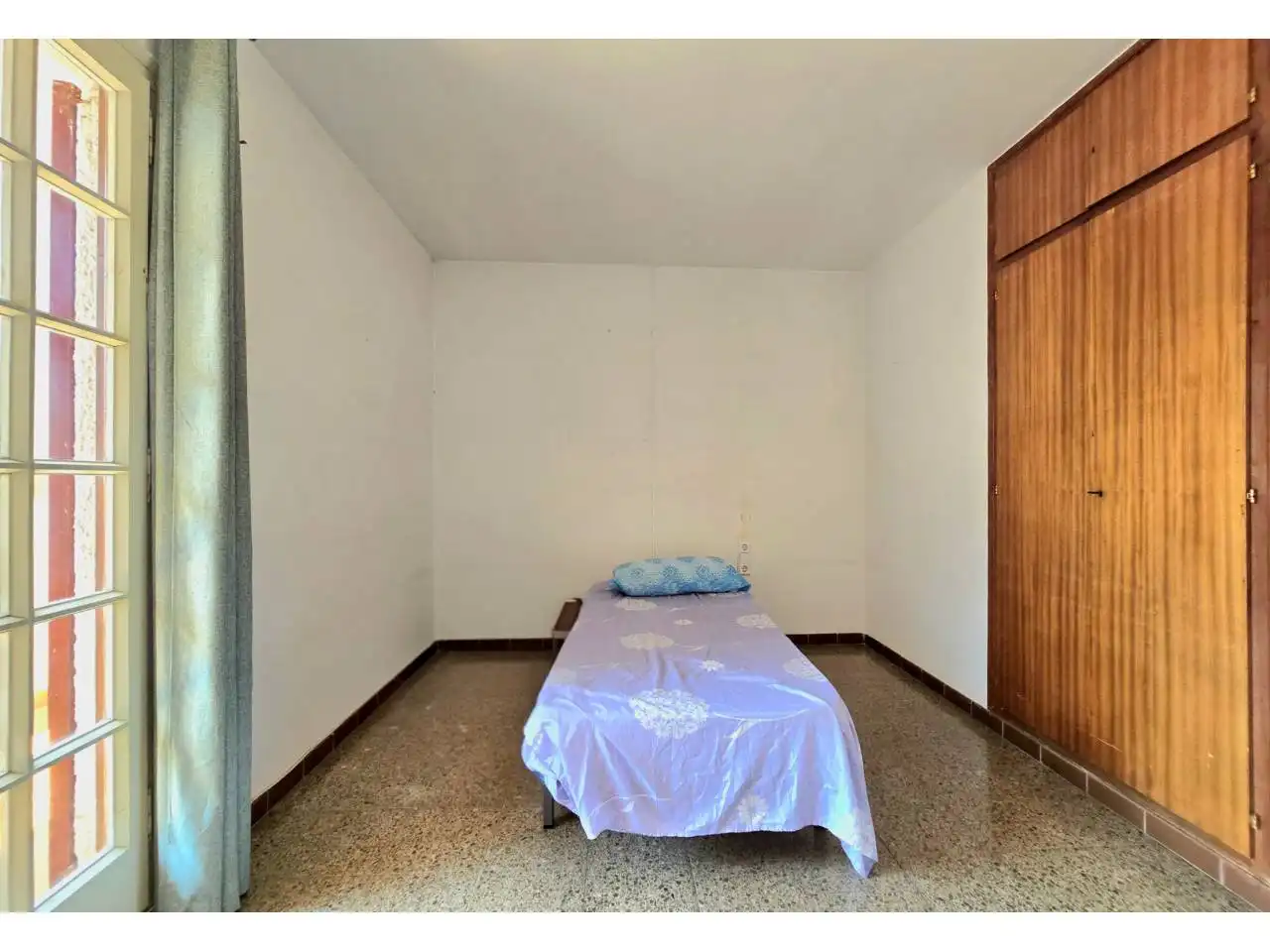 Dormitori de Casa o xalet en venda en Vilanova i la Geltrú amb Jardí privat i Terrassa