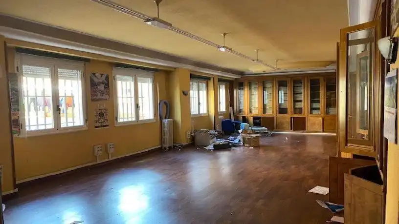Local comercial en venda a San Claudio - La Chantría, imagen 2