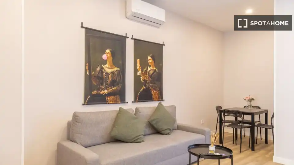Room in Canillas