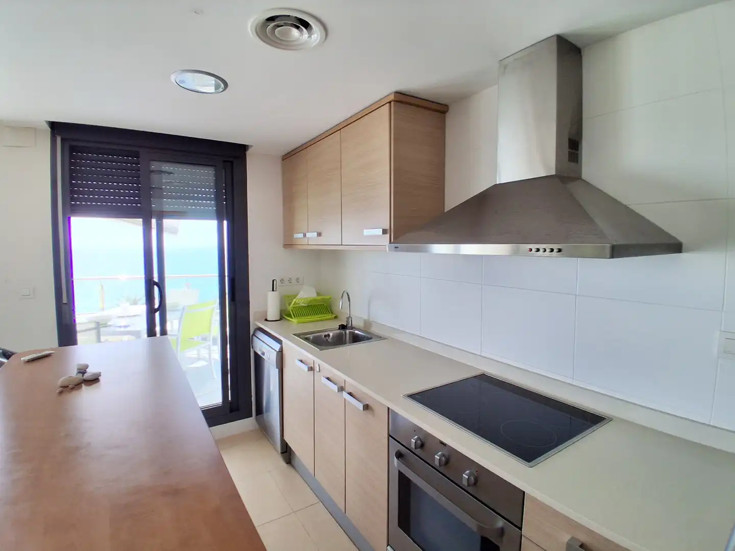 Küche von Maisonette zum Verkauf in Vinaròs mit Klimaanlage, Terrasse und Abstellraum