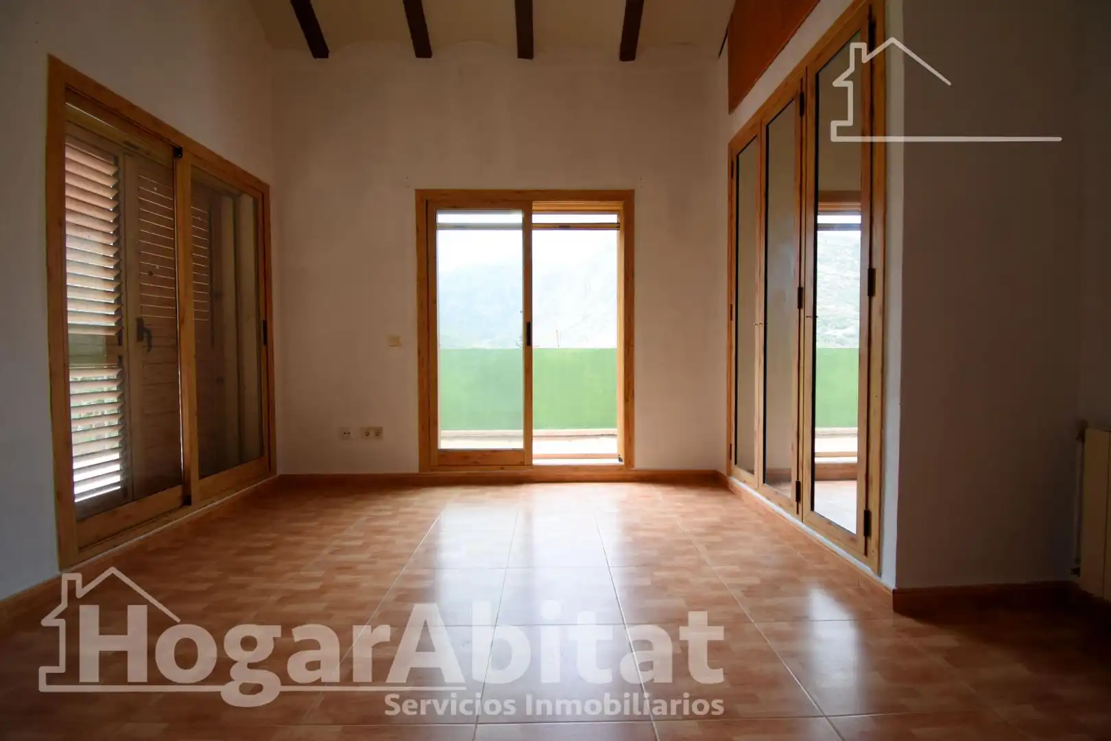 Sala de estar de Casa o chalet en venta en Gandia con Calefacción, Jardín privado y Terraza