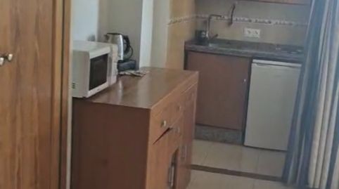 Foto 3 von Wohnung zum Verkauf in Calle Lamo de Espinosa, 10, Puerto Deportivo, Fuengirola