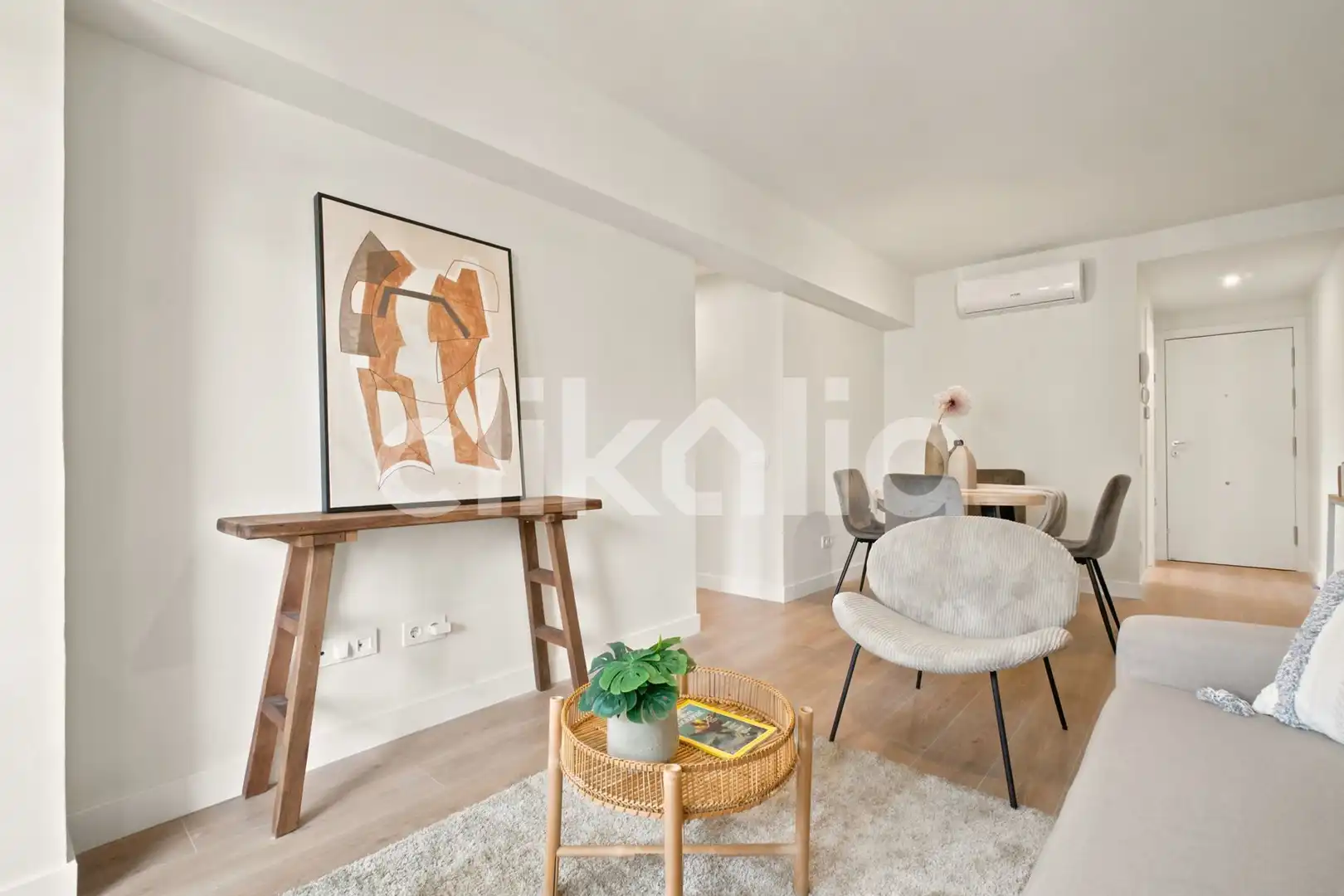 Sala d'estar de Pis en venda en Madrid amb Aire condicionat, Calefacció i Terrassa