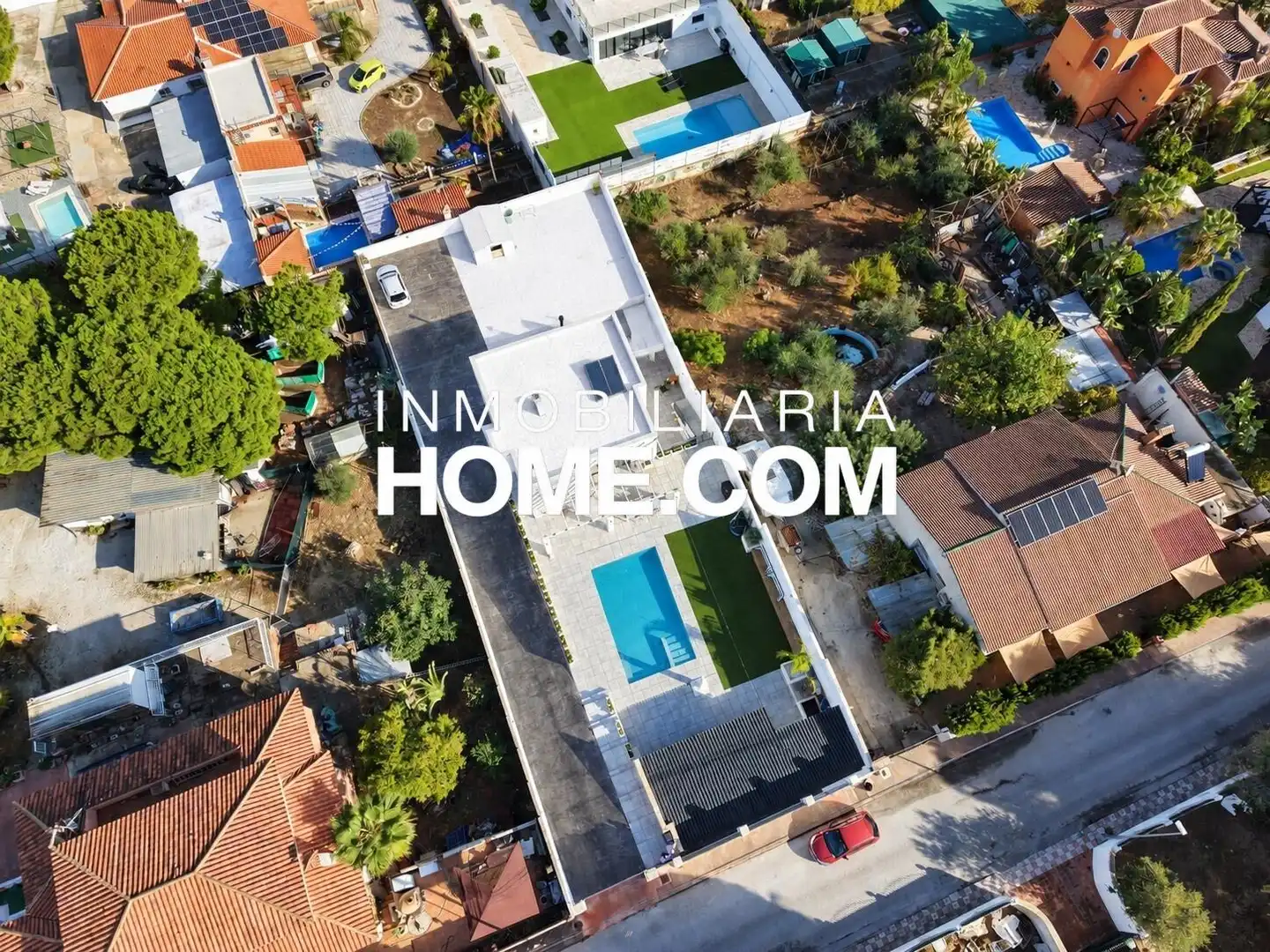Chalet con piscina en venta en Calle de Benalmádena, imagen 14