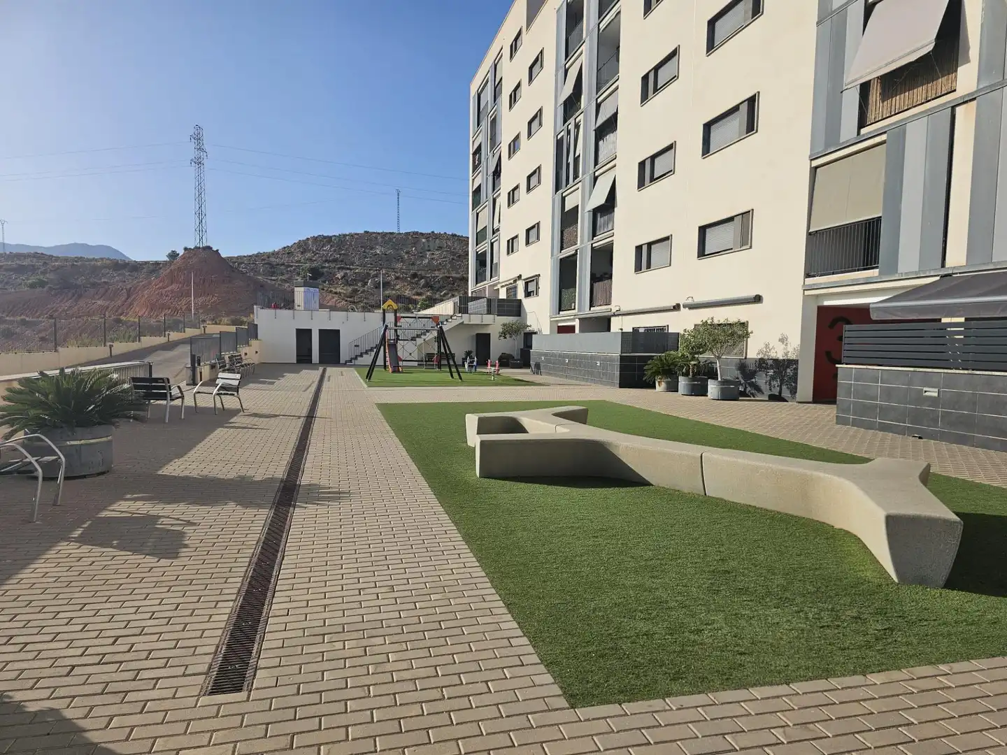 Flat for sale in Calle HOLANDA, Crevillent