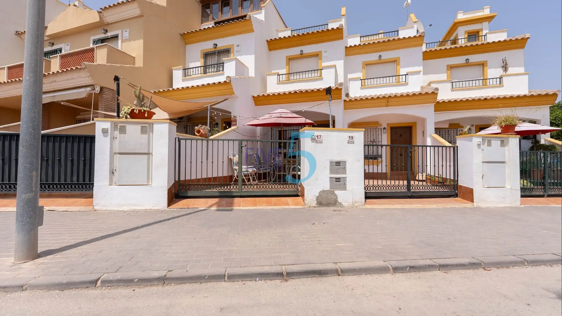 Vista exterior de Casa adosada en venta en Torre-Pacheco con Aire acondicionado, Calefacción y Terraza