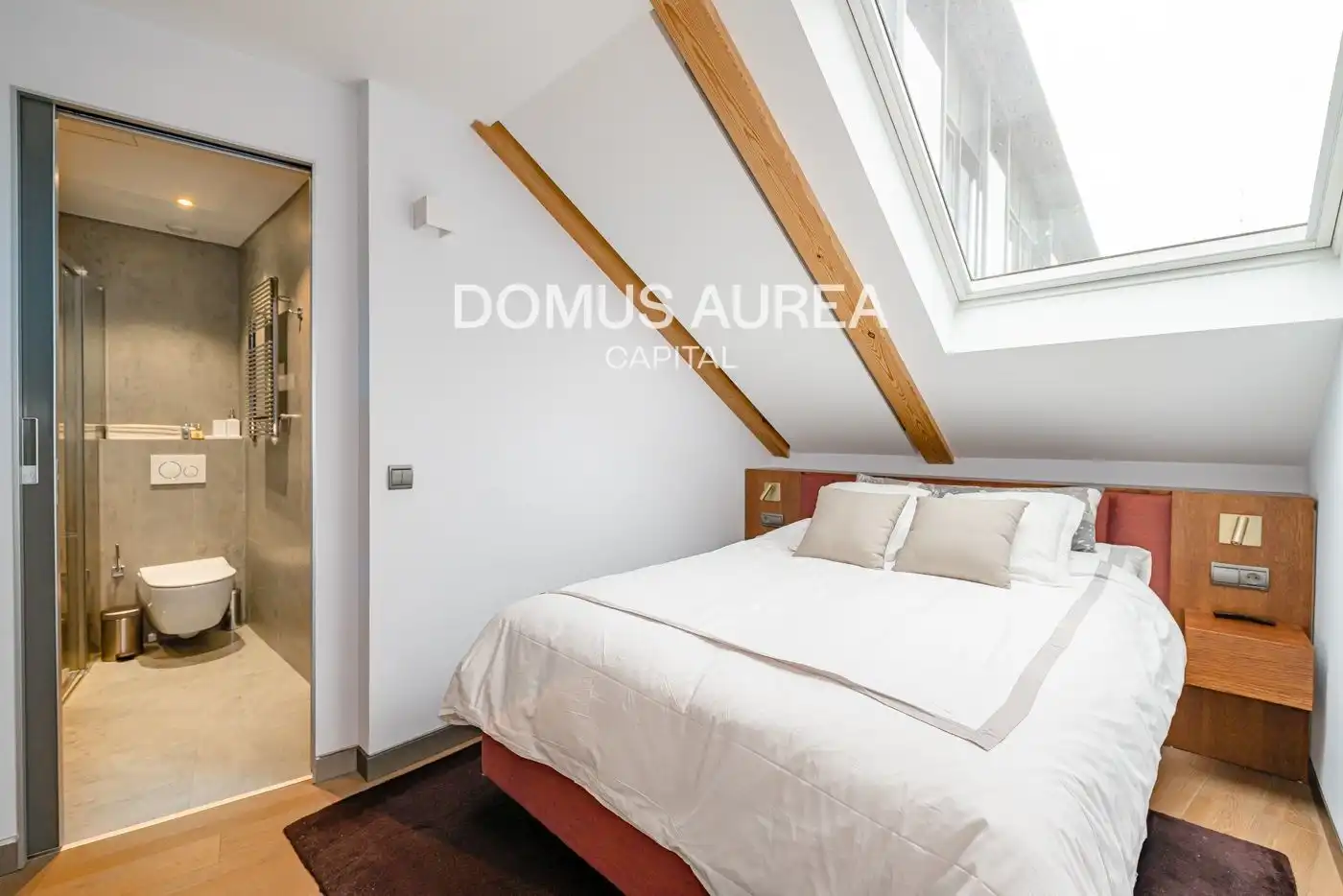 Habitación de Dúplex de alquiler en Madrid con Calefacción, Terraza y Amueblado