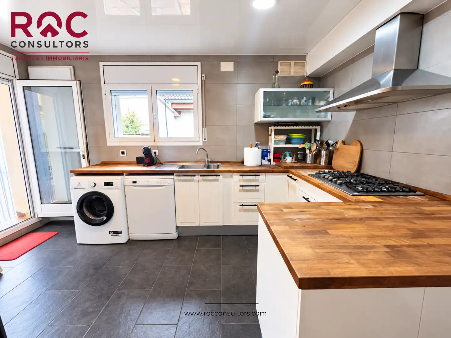 Casa con jardín en venta en El Pont de Vilomara i Rocafort, imagen 2