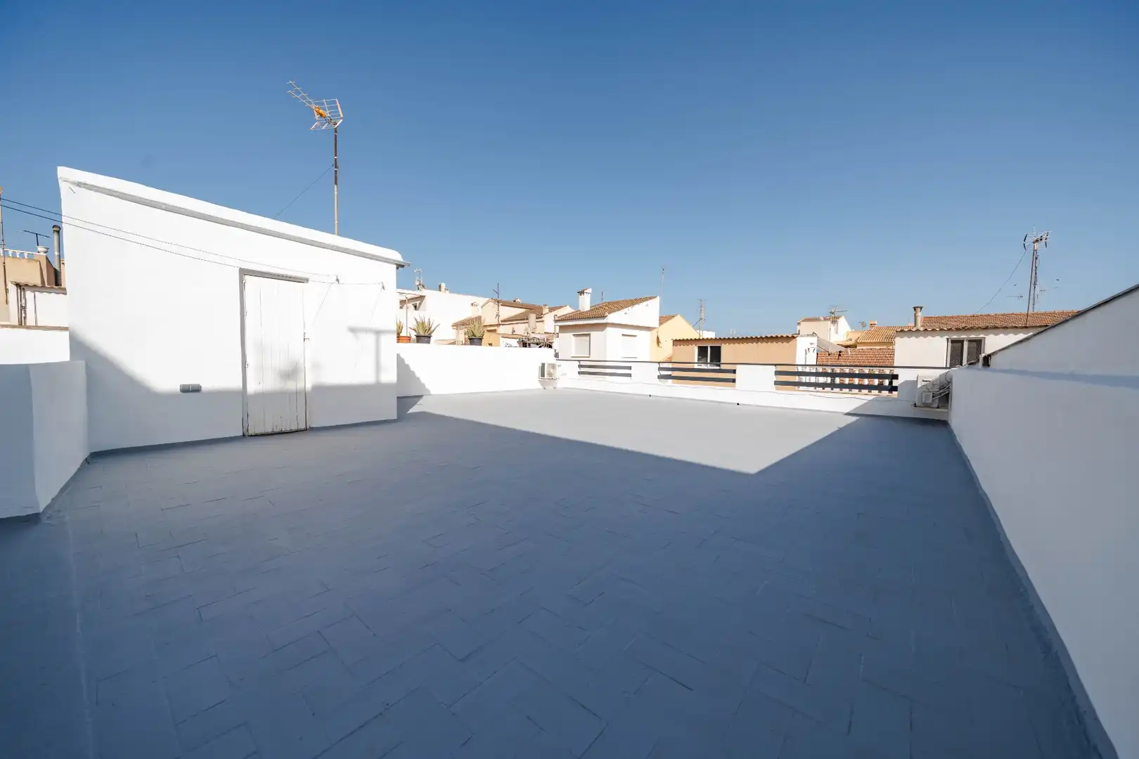 Terrassa de Casa adosada en venda en Pilar de la Horadada amb Aire condicionat