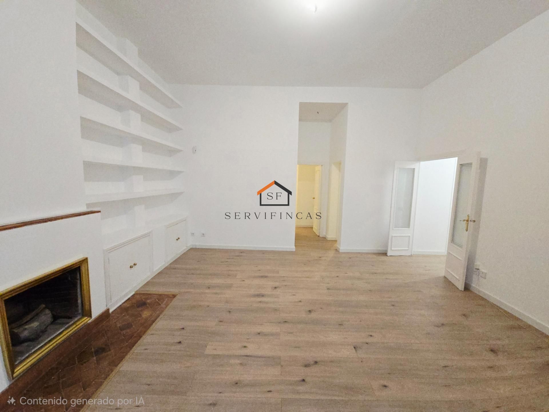 Bedroom of Flat for sale in  Madrid Capital  with Heating, Private garden and Balcony