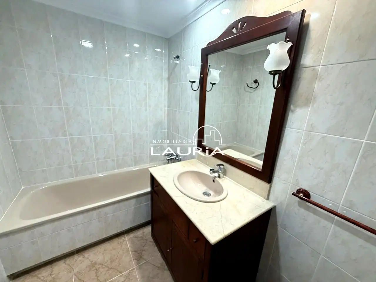 Appartamento con terrazza in affitto a Calle Jose Bea izquierdo, imagen 24