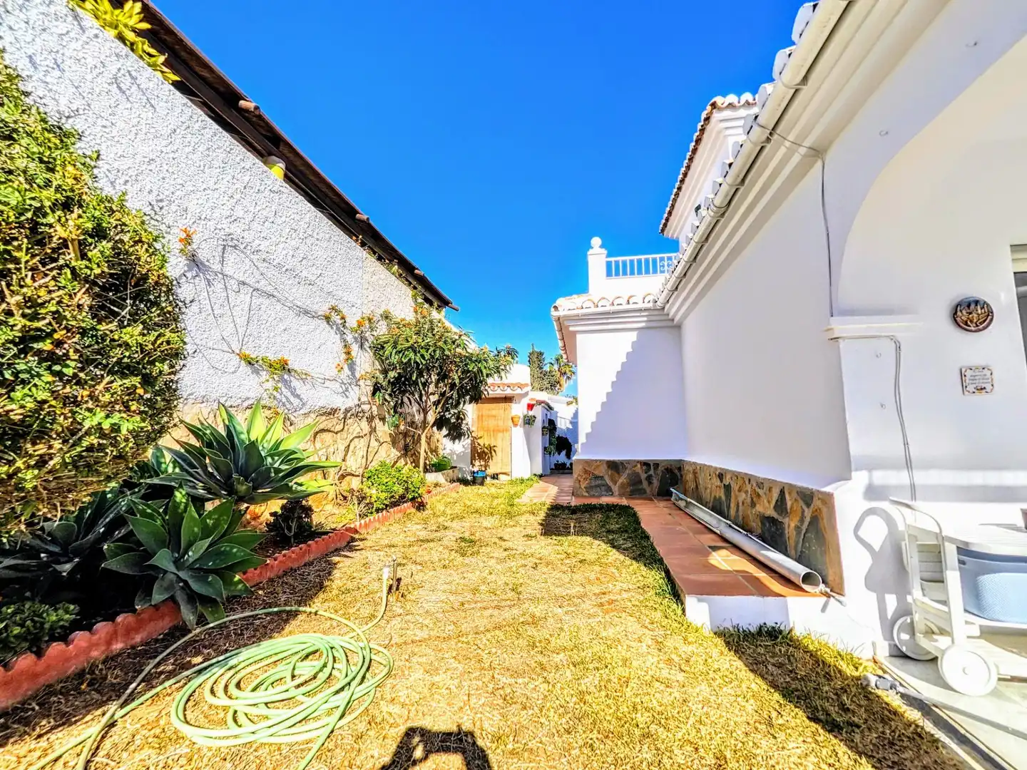 Jardí de Casa o xalet en venda en Benalmádena amb Jardí privat, Terrassa i Traster