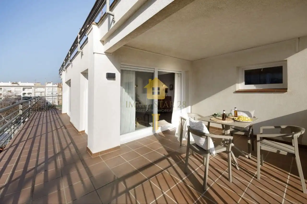 Piso en venta en Passatge Salins 4 Línea, Salins - Cavall de Mar