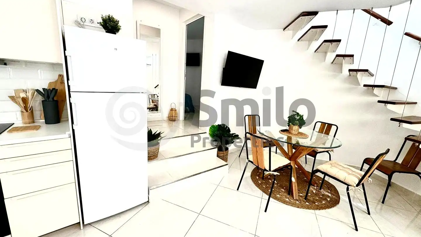 Bungalow with pool for sale in Arquitecto Gómez Cuesta 3, imagen 7