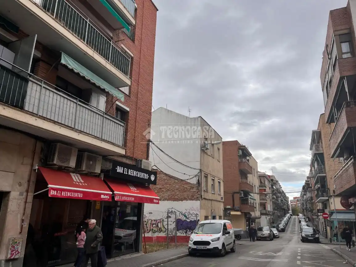 Fabrik Grundstücke zum Verkauf in Pradolongo