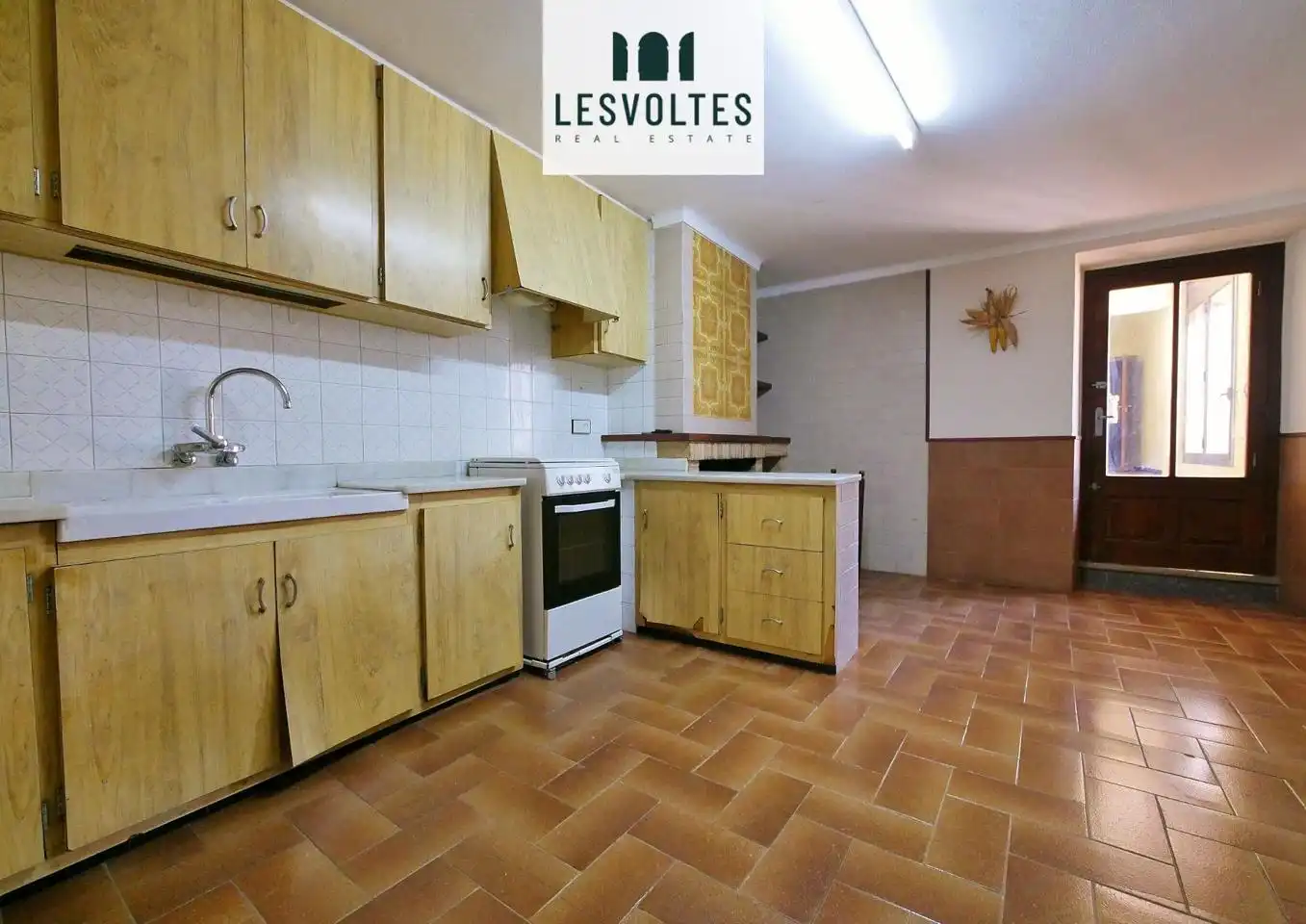 Cuina de Casa o xalet en venda en Ultramort amb Jardí privat, Terrassa i Internet