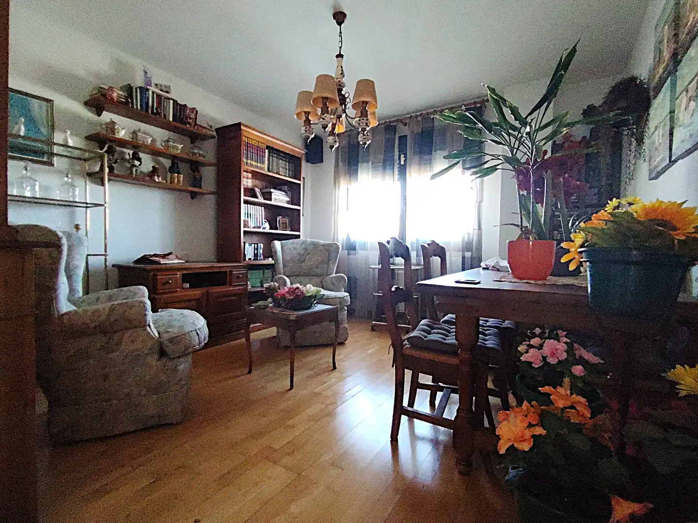 Sala de estar de Casa o chalet en venta en Aranjuez con Aire acondicionado, Calefacción y Jardín privado