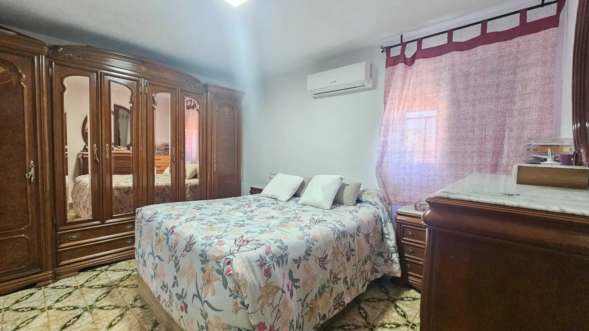 Habitación de Piso en venta en Jaén con Aire acondicionado y Calefacción