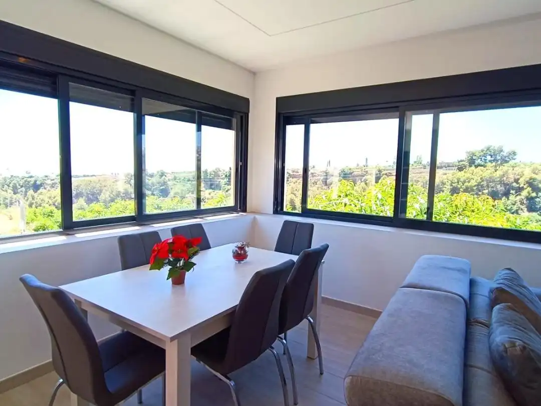 Comedor de Casa o chalet de alquiler en Nerja con Aire acondicionado, Calefacción y Jardín privado