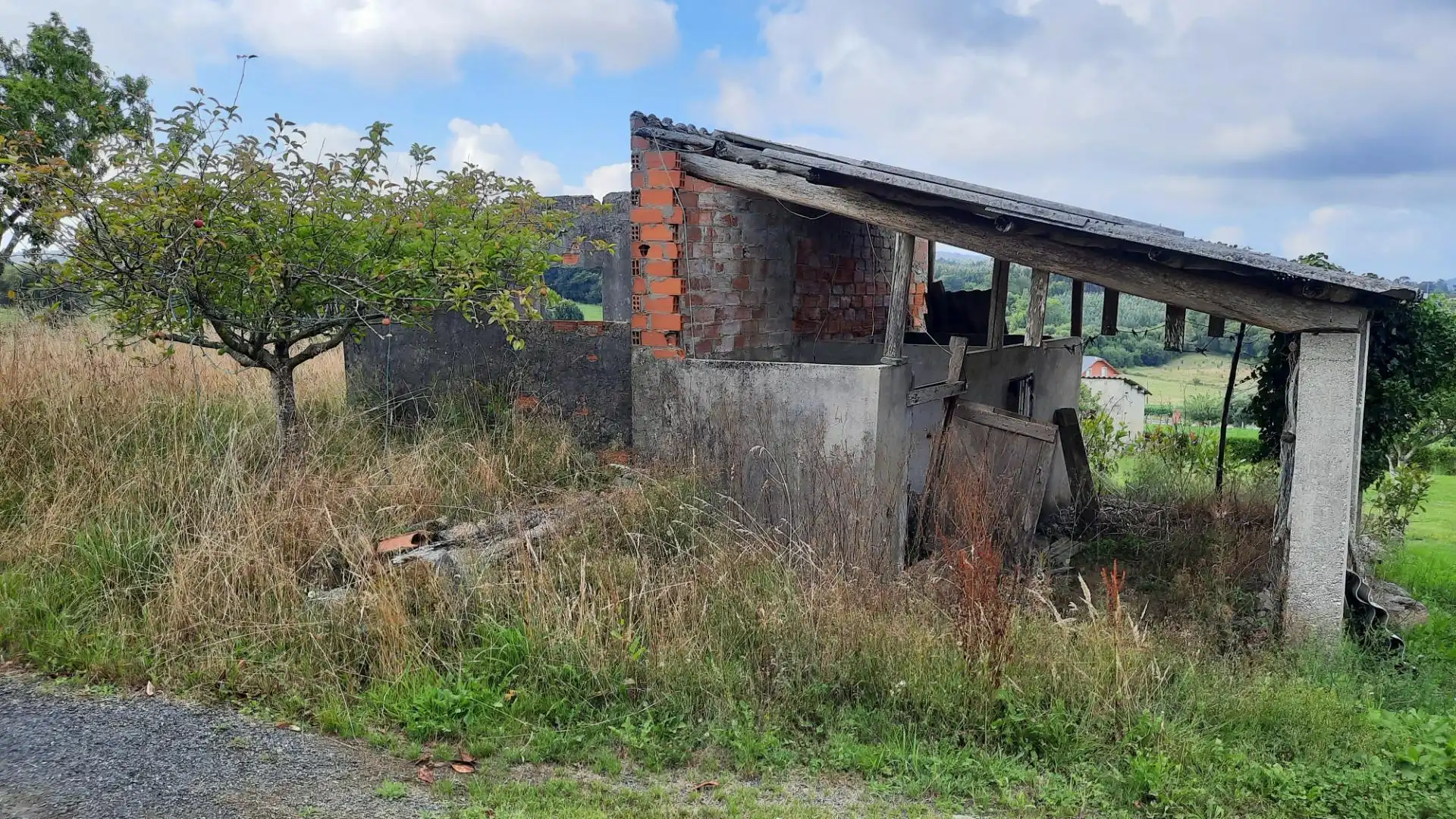 Country homes for sale in Moeche  with Private garden