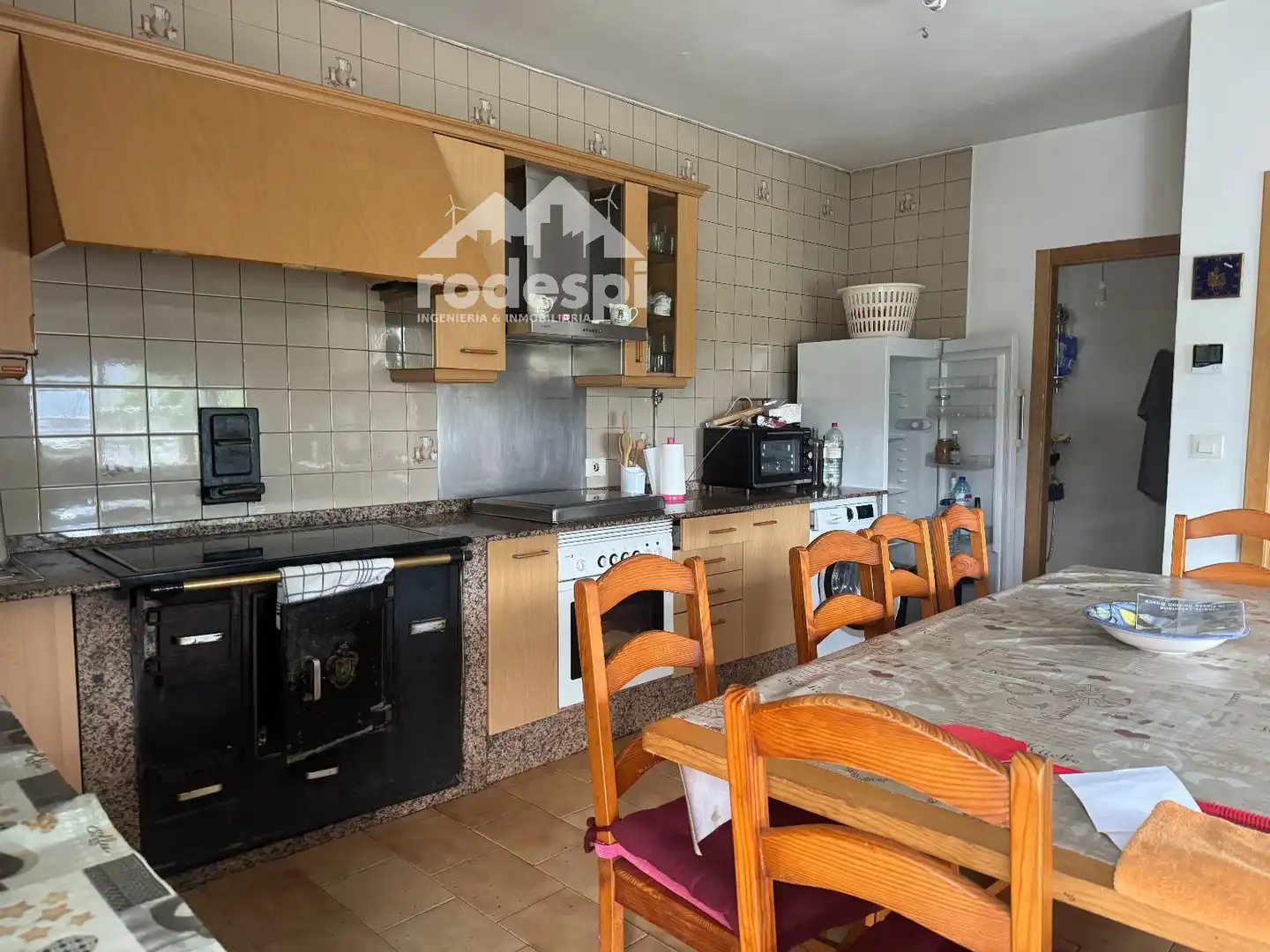 Cuina de Casa o xalet en venda en Crecente amb Traster i Moblat