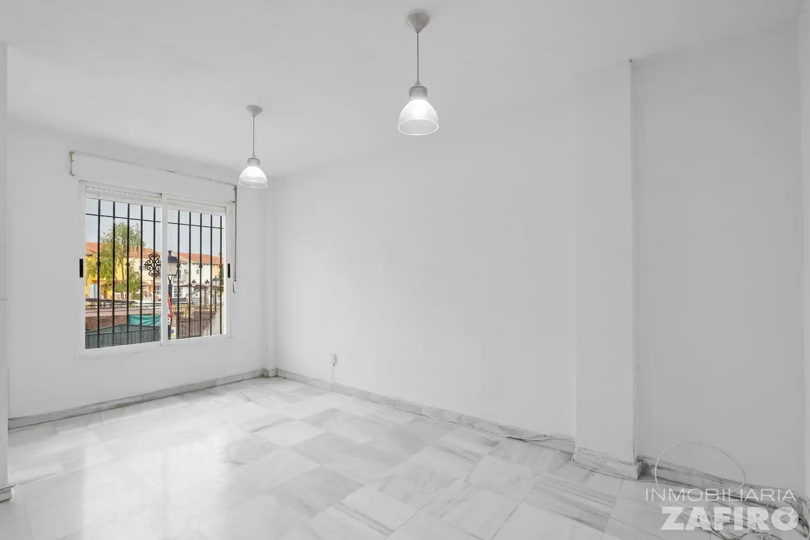 Habitación de Casa adosada en venta en Las Gabias con Trastero y Balcón