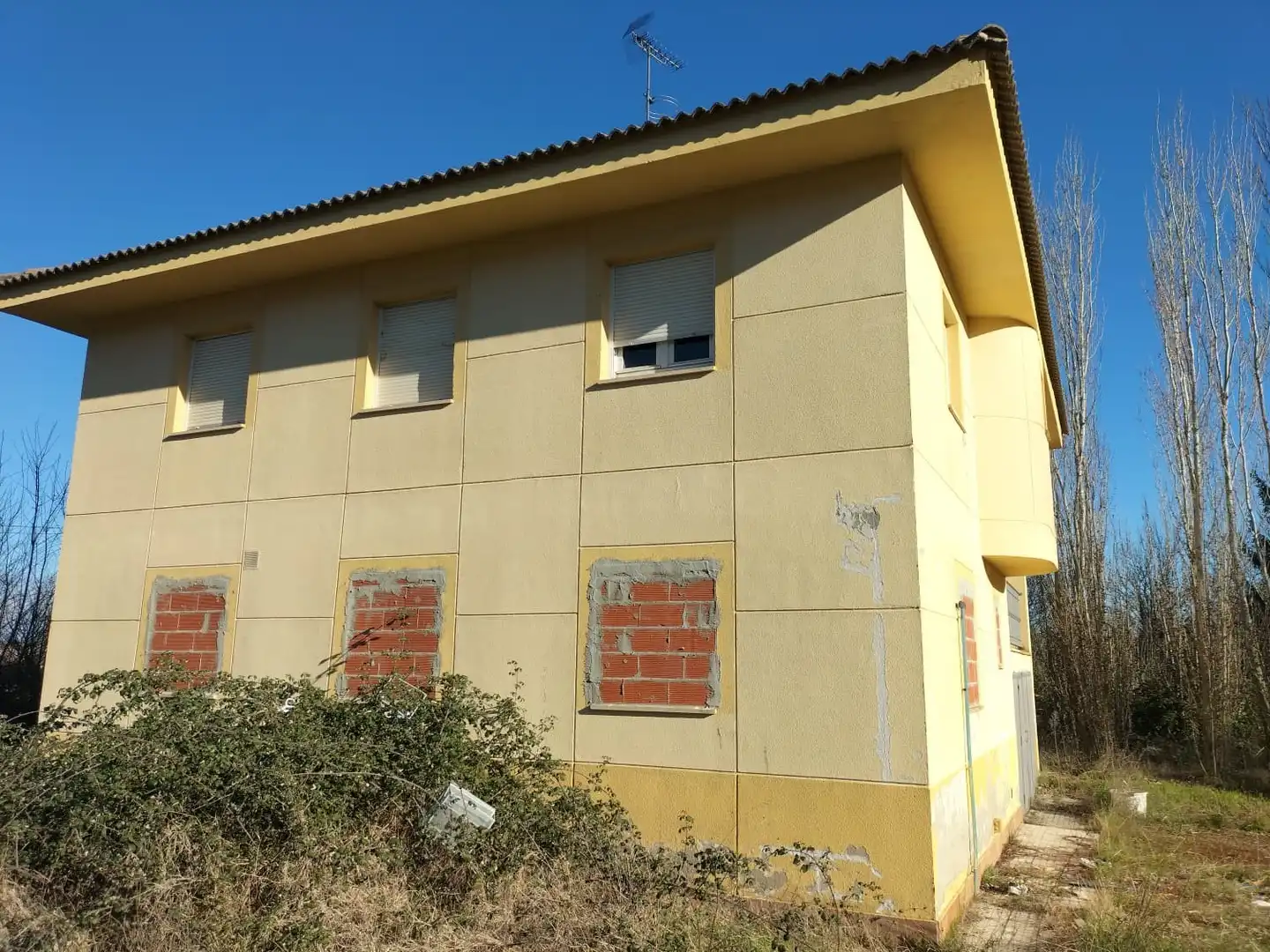 Vista exterior de Casa o xalet en venda en Grijota
