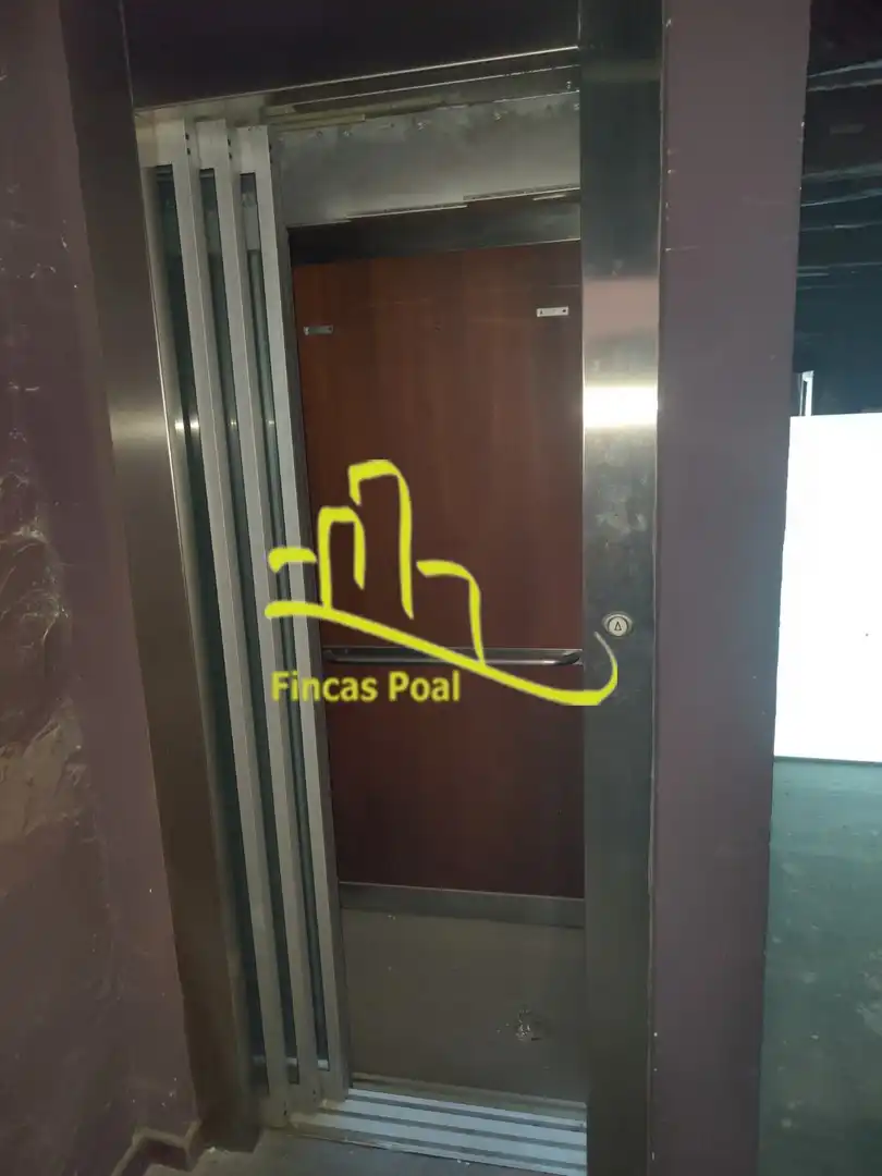 Edificio en venta en Creixell con Piscina comunitaria