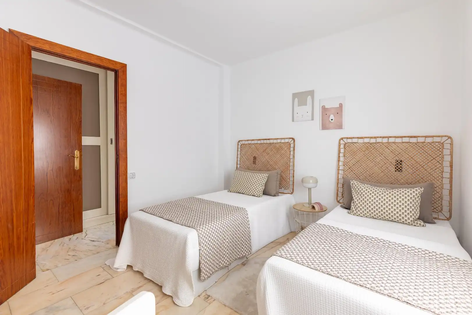 Bedroom of Flat for sale in Valencia  with Air Conditioner