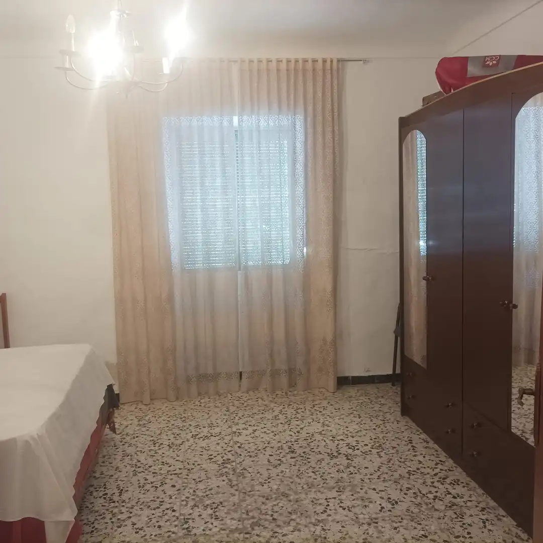 Dormitori de Casa o xalet en venda en Villanueva de Alcardete amb Calefacció, Jardí privat i Parquet
