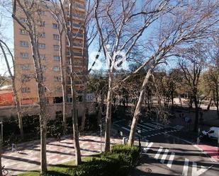 Vista exterior de Pis en venda en Vitoria - Gasteiz amb Calefacció, Terrassa i Traster