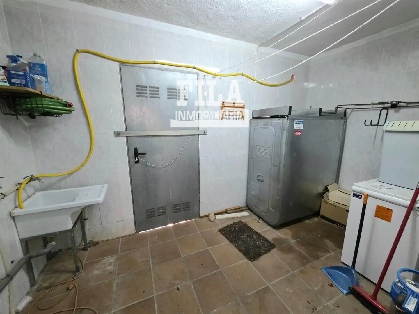 Casa aparellada amb jardí en venda a La Pobla de Montornès, imagen 40