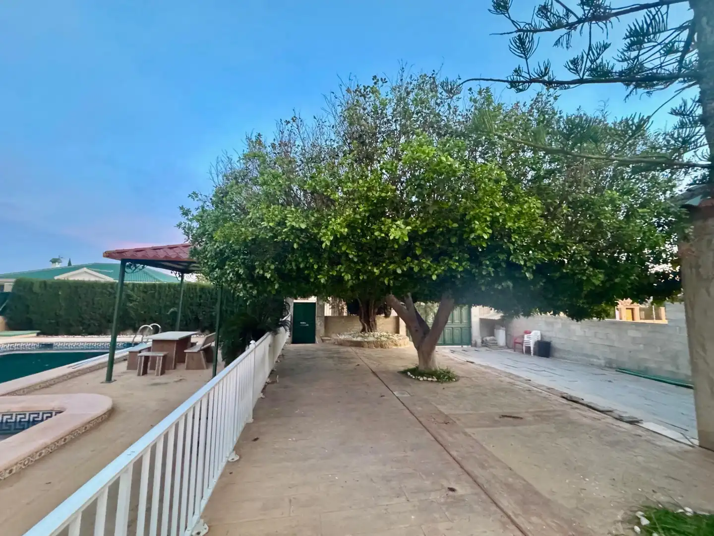 Jardí de Casa o xalet en venda en Orihuela amb Aire condicionat, Calefacció i Jardí privat