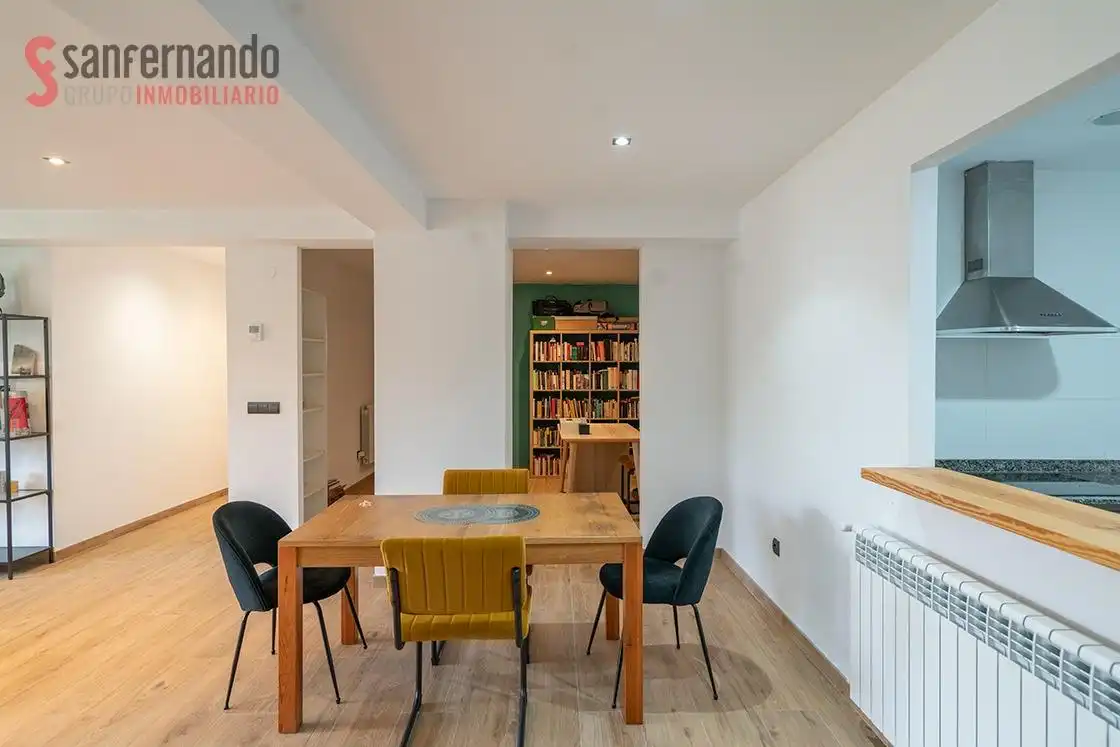 Menjador de Planta baixa en venda en Santander amb Calefacció
