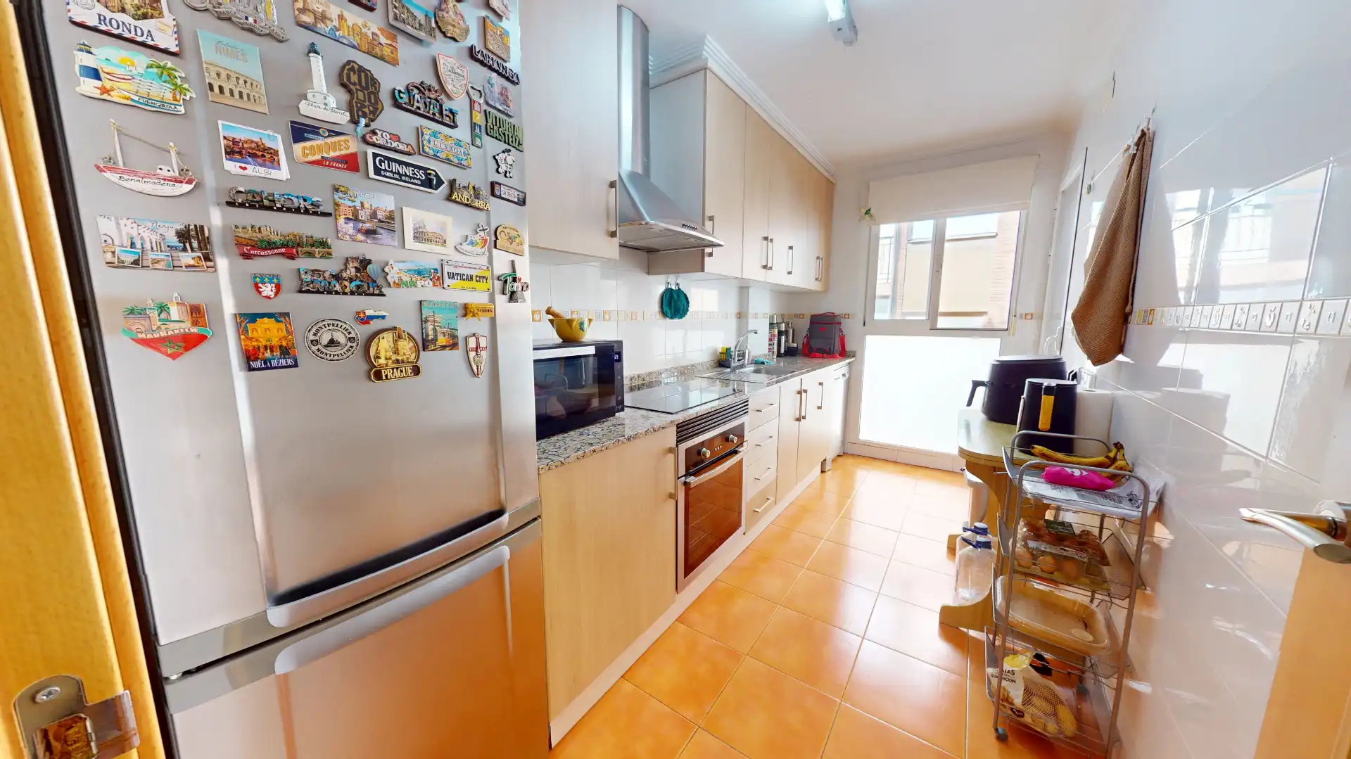 Kitchen of Flat for sale in Elda  with Terrace and Storage room